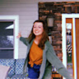 Meet your Posher, Ellie